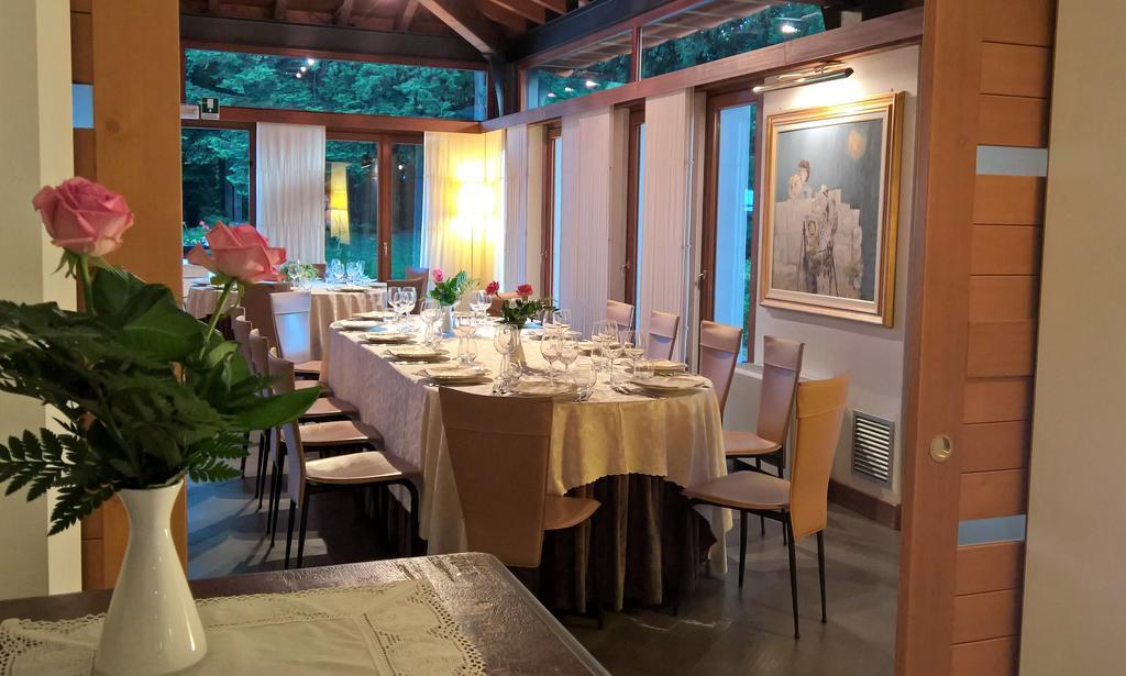 Eurohotel Palace Maniago Ngoại thất bức ảnh